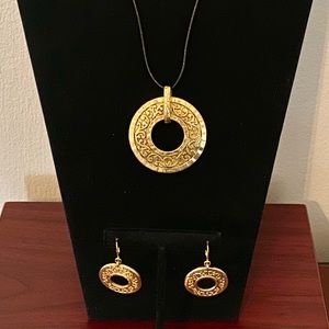 Gold Pendent and Earrings Set